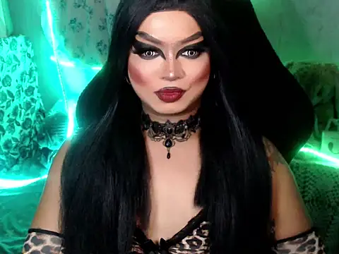 xxXMissCessXxx online show from July 18, 2026, 7:55 pm