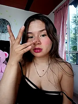 Isa Acosta online show from January 19, 2026, 2:43 pm