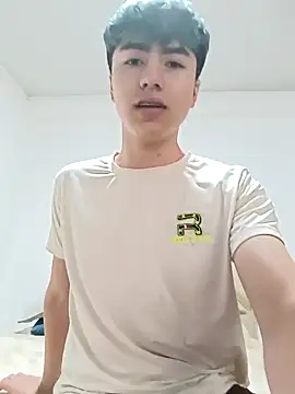 AlexanderCollman online show from October 27, 2025, 7:37 pm