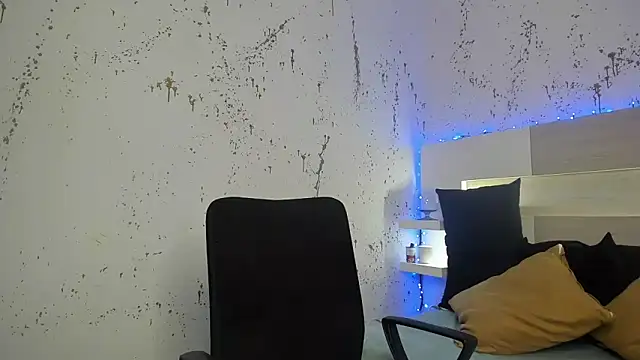 Snapshot of JaddeWalker chatting on September 22, 2025, 11:27 am JaddeWalker online show from September 22, 2025, 11:27 am