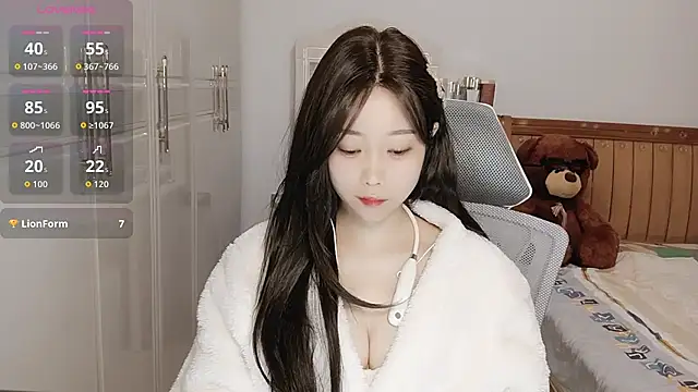 Snapshot of Xiaotantan-99 chatting on October 24, 2025, 7:46 pm Xiaotantan-99 online show from October 24, 2025, 7:46 pm