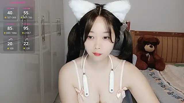 Snapshot of Xiaotantan-99 chatting on October 18, 2025, 7:38 pm Xiaotantan-99 online show from October 18, 2025, 7:38 pm