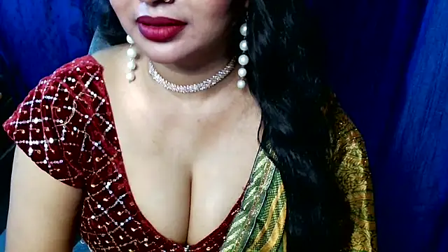 QUEEN SAKHI- online show from April 9, 2026, 4:35 pm