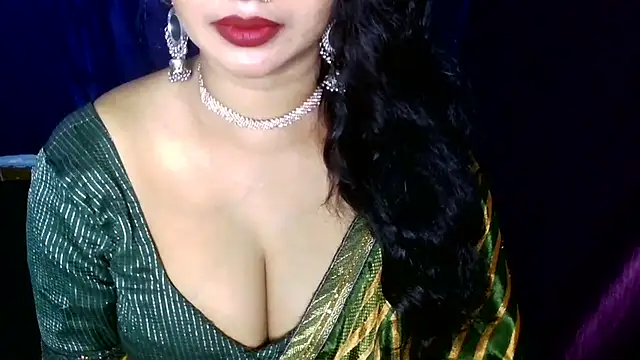 Snapshot of QUEEN_SAKHI- chatting on July 21, 2026, 4:41 pm QUEEN SAKHI- online show from July 21, 2026, 4:41 pm