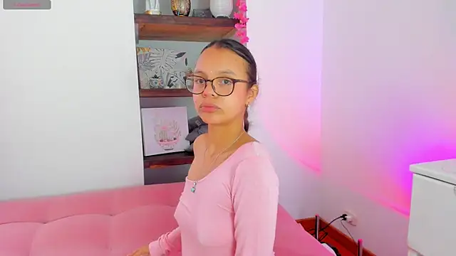 Snapshot of backdoorgalore4you chatting on November 20, 2025, 9:47 pm backdoorgalore4you online show from November 20, 2025, 9:47 pm