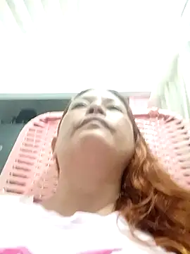 Snapshot of marinita13 chatting on April 9, 2026, 2:35 am marinita13 online show from April 9, 2026, 2:35 am