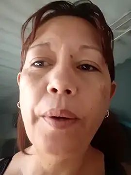 Snapshot of marinita13 chatting on February 13, 2026, 1:00 pm marinita13 online show from February 13, 2026, 1:00 pm