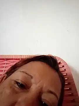 Snapshot of marinita13 chatting on April 2, 2026, 12:56 pm marinita13 online show from April 2, 2026, 12:56 pm