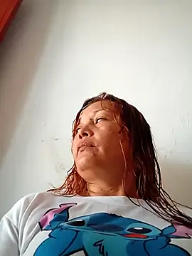 Snapshot of marinita13 chatting on April 5, 2026, 2:46 pm marinita13 online show from April 5, 2026, 2:46 pm