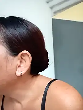 Snapshot of marinita13 chatting on February 21, 2026, 2:08 pm marinita13 online show from February 21, 2026, 2:08 pm