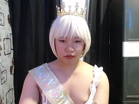 Snapshot of slut_clio chatting on October 22, 2025, 2:16 pm slut clio online show from October 22, 2025, 2:16 pm