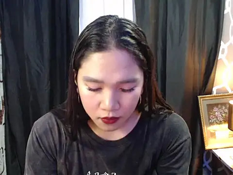 Snapshot of slut_clio chatting on October 8, 2025, 9:11 am slut clio online show from October 8, 2025, 9:11 am