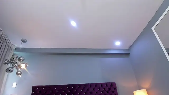 Snapshot of RedAngel1- chatting on October 3, 2025, 4:52 pm RedAngel1- online show from October 3, 2025, 4:52 pm