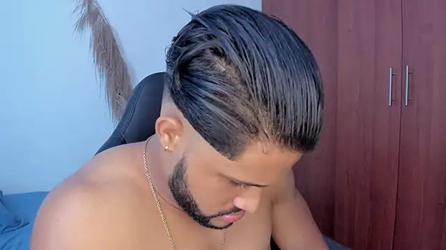 Snapshot of Pier_Simons chatting on March 29, 2026, 2:19 pm Pier Simons online show from March 29, 2026, 2:19 pm