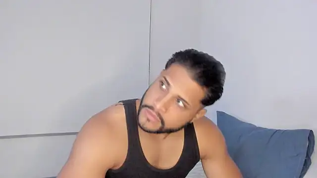 Snapshot of Pier_Simons chatting on March 20, 2026, 7:20 am Pier Simons online show from March 20, 2026, 7:20 am