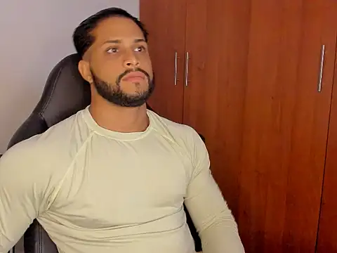 Snapshot of Pier_Simons chatting on March 25, 2026, 10:03 am Pier Simons online show from March 25, 2026, 10:03 am