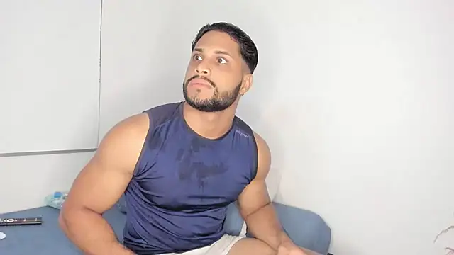 Snapshot of Pier_Simons chatting on March 13, 2026, 8:52 am Pier Simons online show from March 13, 2026, 8:52 am