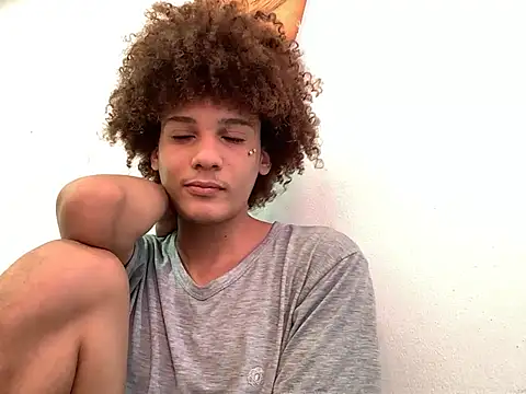 Max Rain online show from June 24, 2026, 4:49 pm