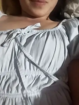 Tiyir597 online show from February 8, 2026, 4:05 pm