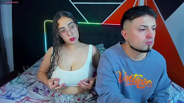 Snapshot of LUCKYSEX8 chatting on October 3, 2025, 5:42 am LUCKYSEX8 online show from October 3, 2025, 5:42 am