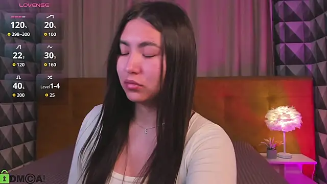 Megan Williamms online show from October 14, 2025, 9:32 am