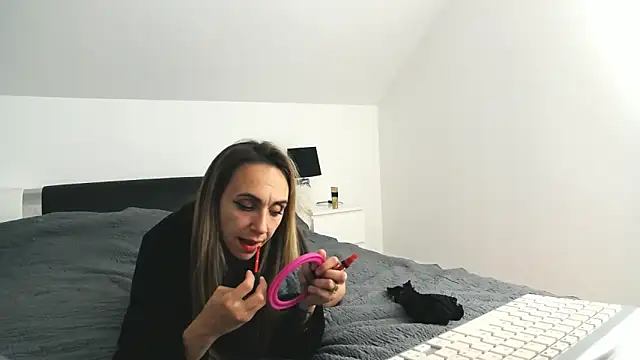 ArabianMalikah online show from March 24, 2026, 9:04 pm