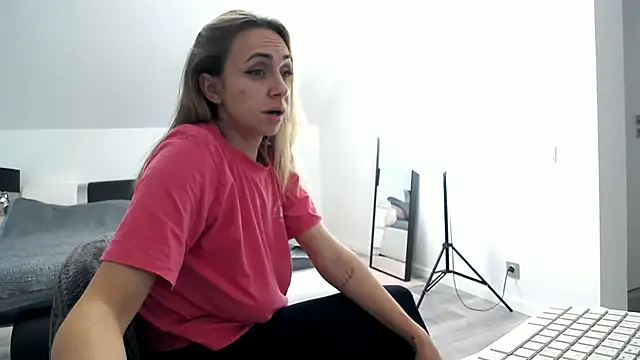 ArabianMalikah online show from February 15, 2026, 7:46 pm