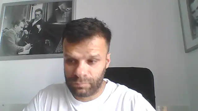 Snapshot of FROCETTO93 chatting on June 26, 2026, 6:30 am FROCETTO93 online show from June 26, 2026, 6:30 am