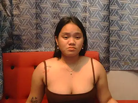 Snapshot of prettykrysgirl chatting on June 27, 2026, 9:26 am prettykrysgirl online show from June 27, 2026, 9:26 am