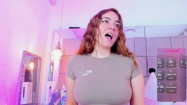 Snapshot of antoneella_jones chatting on September 22, 2025, 1:17 pm antoneella jones online show from September 22, 2025, 1:17 pm