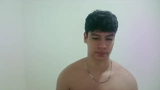 Snapshot of zeus_181 chatting on February 25, 2026, 3:40 am zeus 181 online show from February 25, 2026, 3:40 am