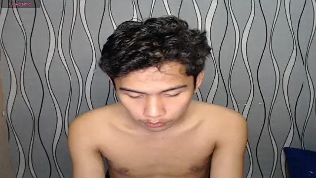 Demure Asian143 online show from November 26, 2025, 3:56 pm