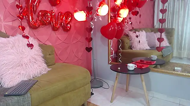 Snapshot of SailonTeen chatting on February 15, 2025, 3:39 pm SailonTeen online show from February 15, 2025, 3:39 pm