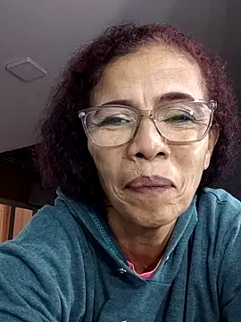 Merybeks online show from April 1, 2026, 10:38 am