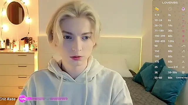 Snapshot of fiachand chatting on April 2, 2026, 4:13 pm fiachand online show from April 2, 2026, 4:13 pm