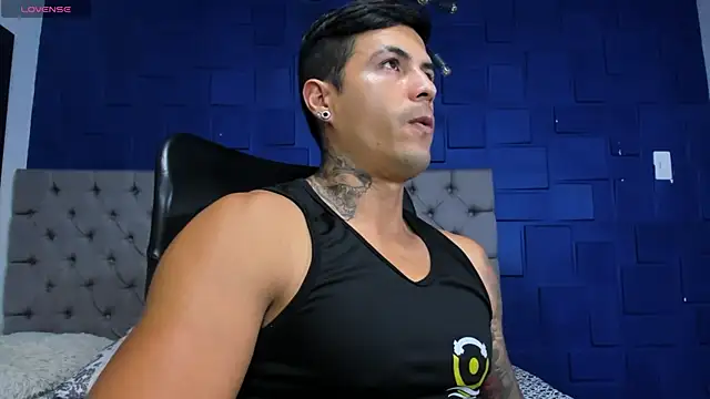 andres-clark92 online show from May 20, 2026, 5:43 pm