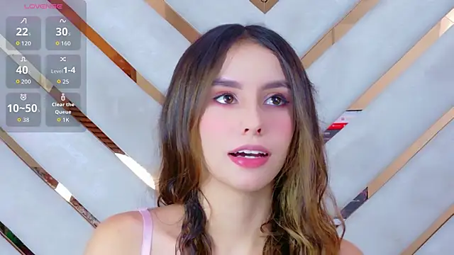 Sarah-Grace online show from July 3, 2026, 1:12 am