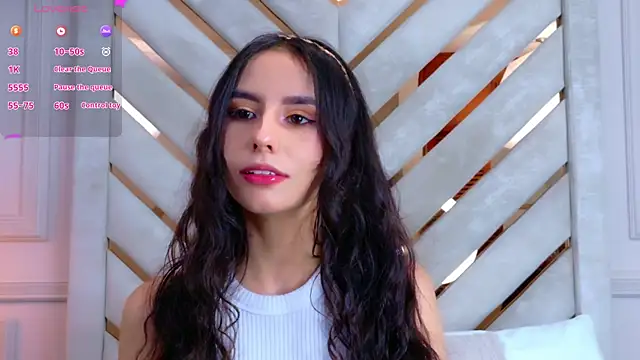 Sarah-Grace online show from October 25, 2025, 2:44 am