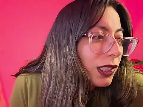 Miranda sexlove  online show from December 16, 2025, 7:34 am