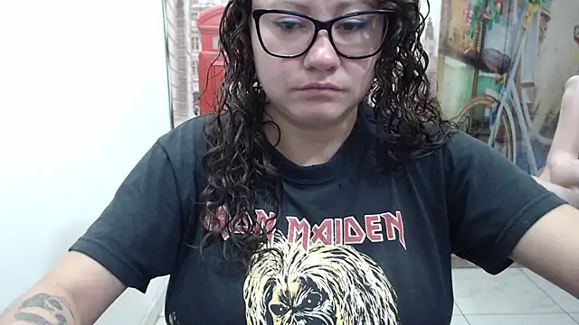 greeneyes nurse online show from December 1, 2025, 8:42 pm