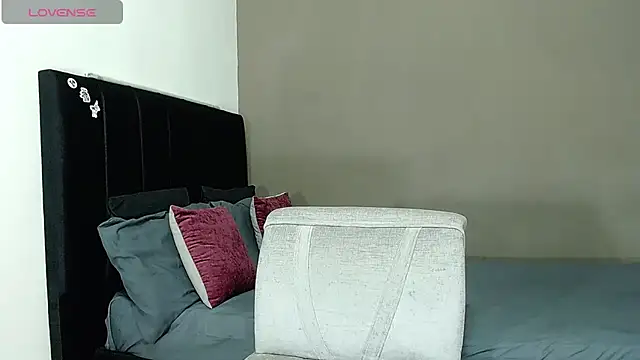 Snapshot of Matteo12_ chatting on February 27, 2026, 12:55 am Matteo12 online show from February 27, 2026, 12:55 am