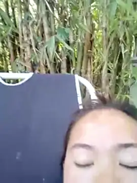 Snapshot of charmer28 chatting on April 5, 2026, 6:31 am charmer28 online show from April 5, 2026, 6:31 am