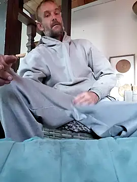 Snapshot of Hungwell1515 chatting on March 17, 2026, 12:41 pm Hungwell1515 online show from March 17, 2026, 12:41 pm