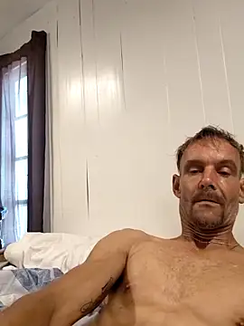 Snapshot of Hungwell1515 chatting on April 13, 2026, 2:43 pm Hungwell1515 online show from April 13, 2026, 2:43 pm