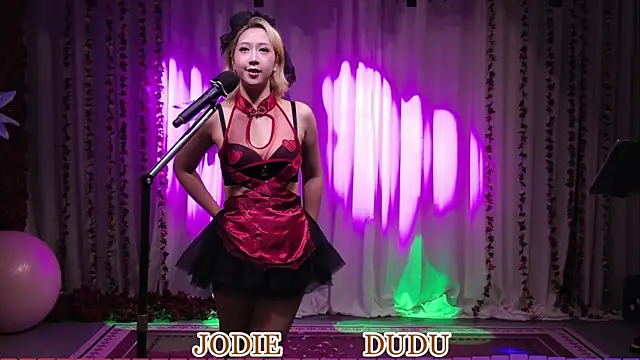 yznt-dudu online show from May 17, 2026, 10:04 am