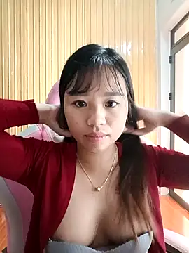 Snapshot of Na_na90 chatting on October 26, 2025, 12:33 am Na na90 online show from October 26, 2025, 12:33 am