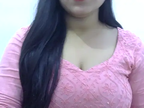 LIYO  online show from February 5, 2026, 7:48 am