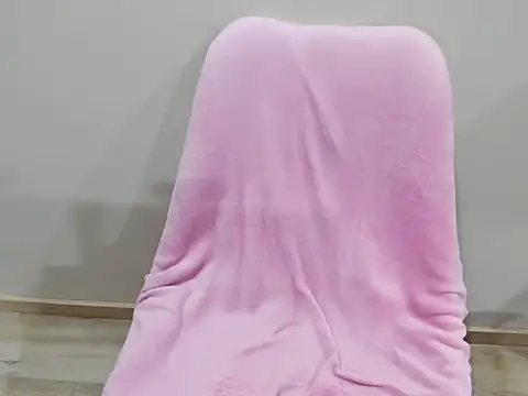 Snapshot of _Venesa_ chatting on April 9, 2026, 8:04 pm Venesa online show from April 9, 2026, 8:04 pm