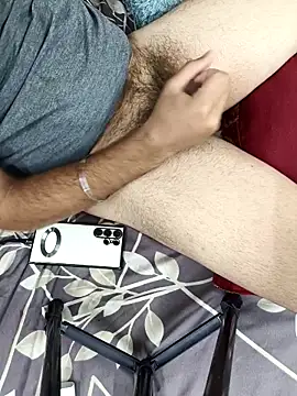 krishx776 online show from September 15, 2025, 10:37 am