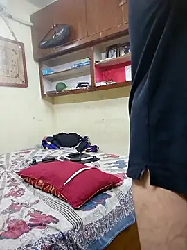 krishx776 online show from November 1, 2025, 9:03 am